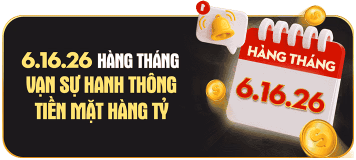 Hình ảnh một người đang chọn lựa chiến kê cho trận đá gà